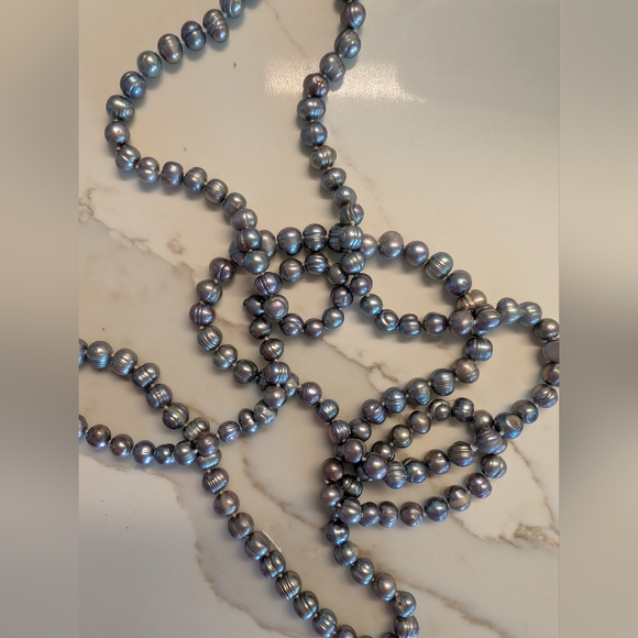 Elegant Natural Pearl Necklace - Picture 4 of 5